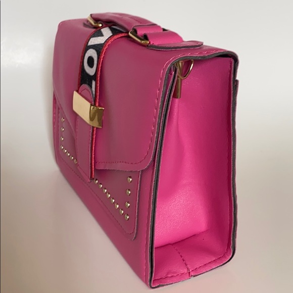 Trendy pink fashion crossbody handbag purse - Picture 2 of 9